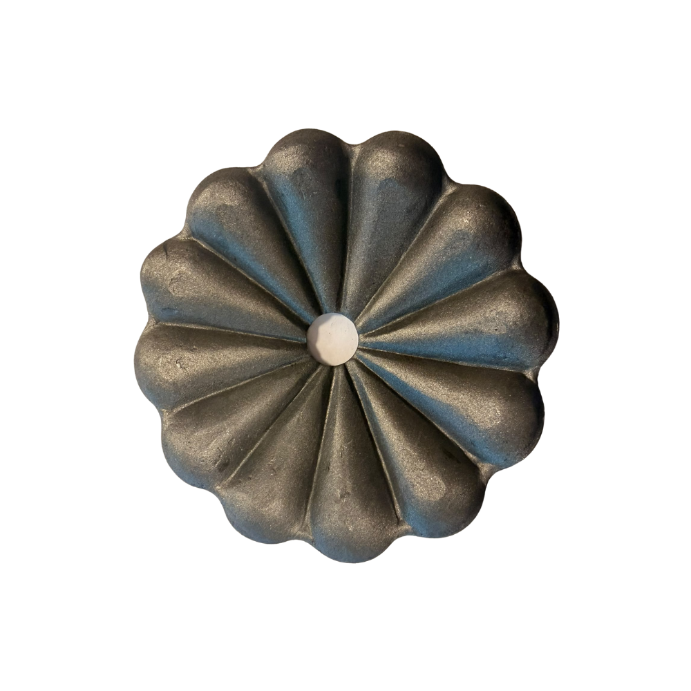 Mild Steel Decorative Flower Drip Tray - Image 4