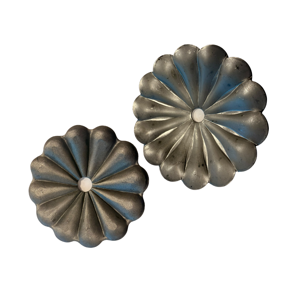 Mild Steel Decorative Flower Drip Tray